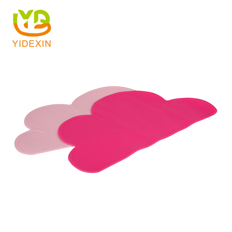 Baby cloud silicone table mat
